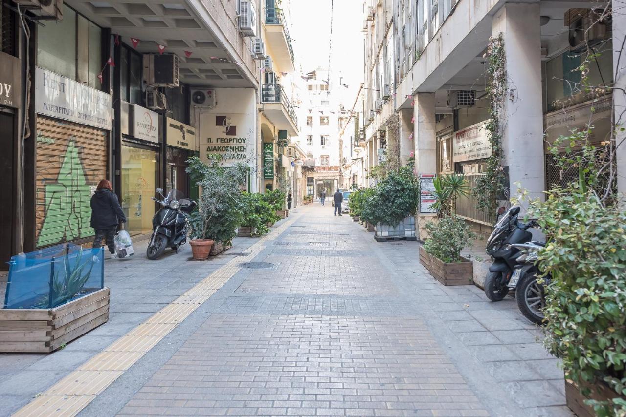Iguana Gold Luxury Suites 1Min From Ermou Str Athen Exterior foto